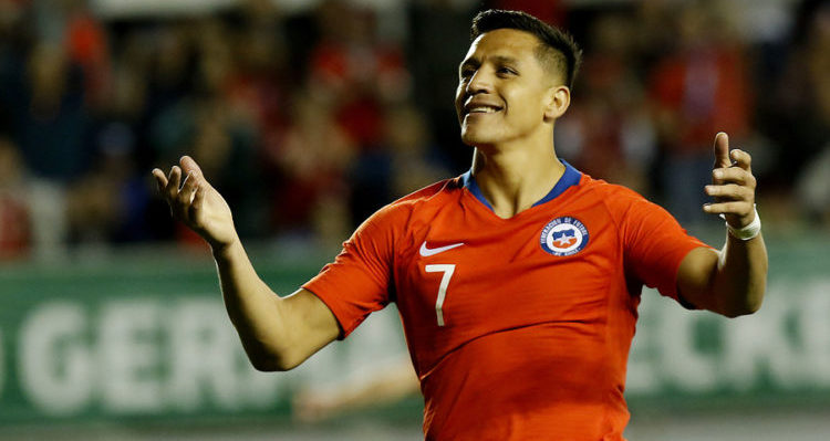 Alexis Sánchez está en Chile para promocionar su película y prepararse para la Copa América