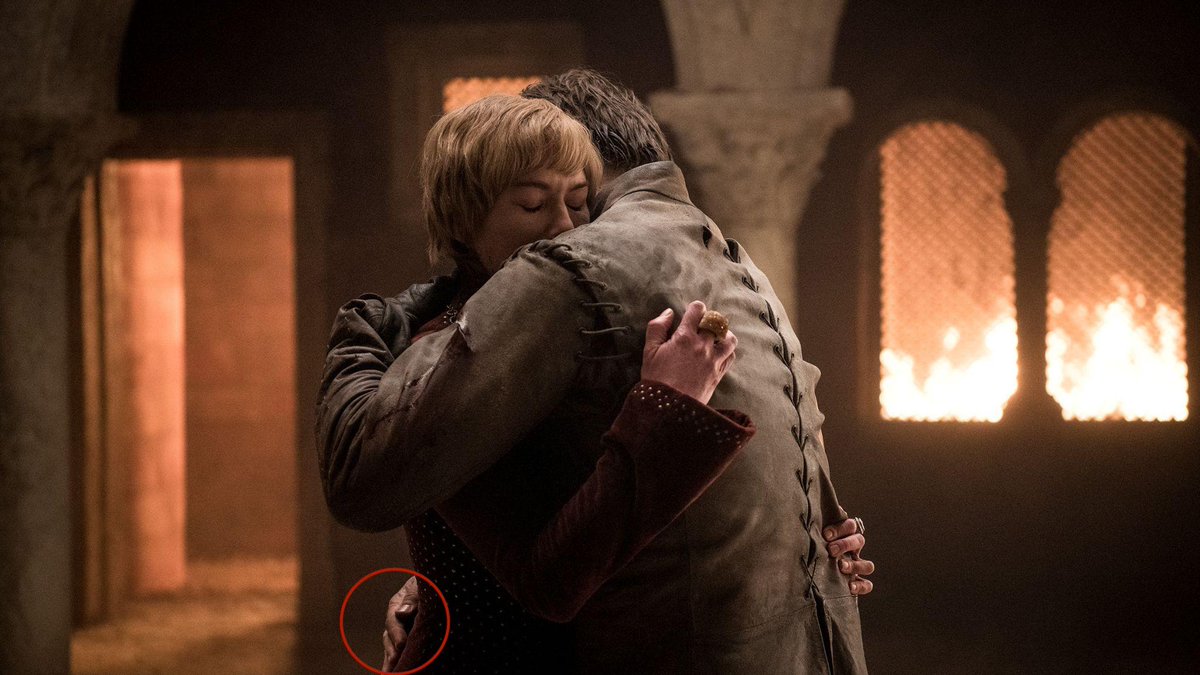 Foto viral de Game of Thrones en que Jaime tiene sus dos manos