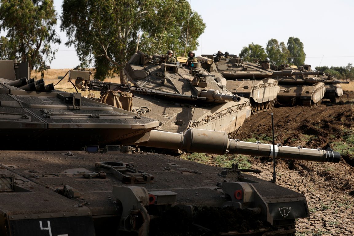 Tanques israelís en Altos de Golan | Agence France-Presse