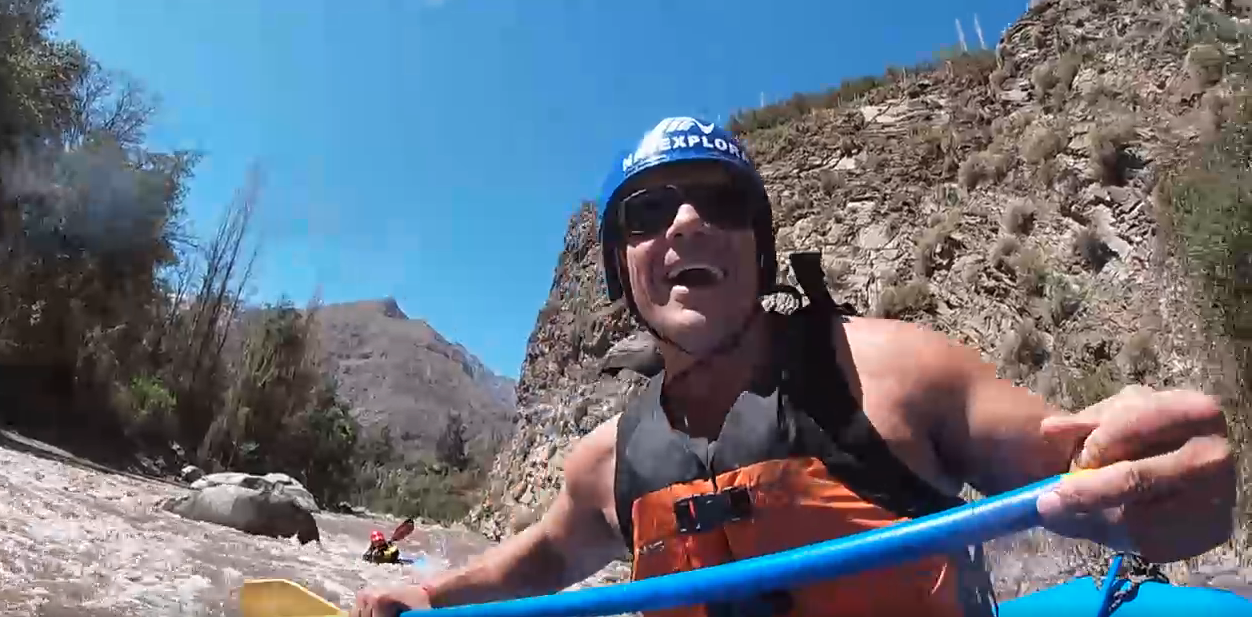 Rafting en el Cajón del Maipo: adrenalina a un hora de Santiago