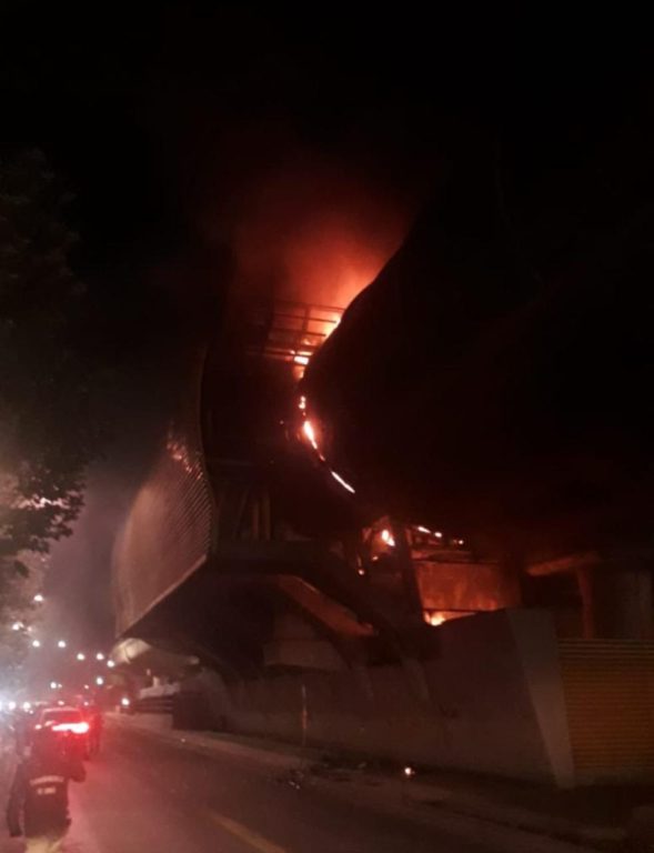 fuego-en-metro-trinidad-589x768.jpeg