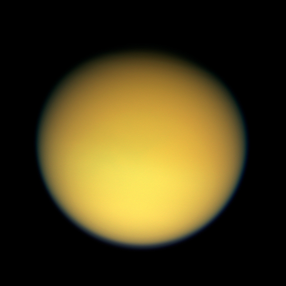 Titán, el satélite más grande de Saturno | NASA