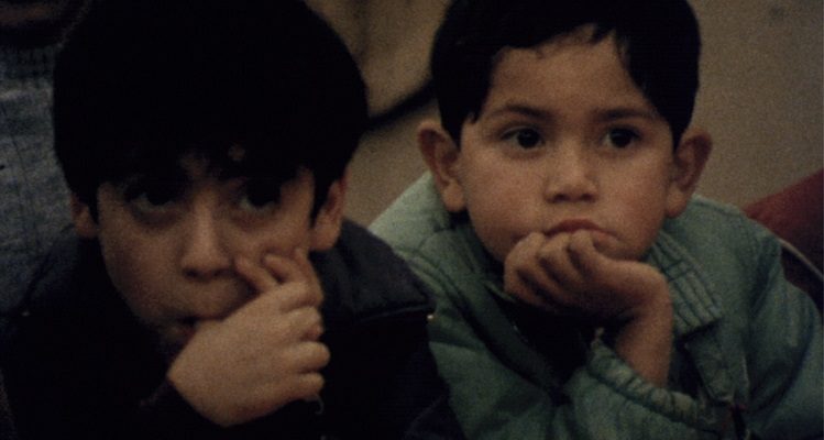 Cien niños esperando un tren, Ignacio Agüero (c)