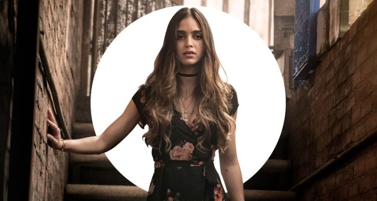 Melissa Barrera | Vida