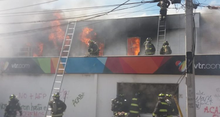 incendio-en-san-antonio-750x400.jpeg