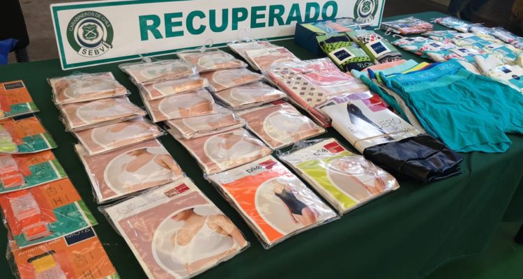 Especies recuperadas tras saqueo a tienda Caffarena | Pedro Cid (RBB)