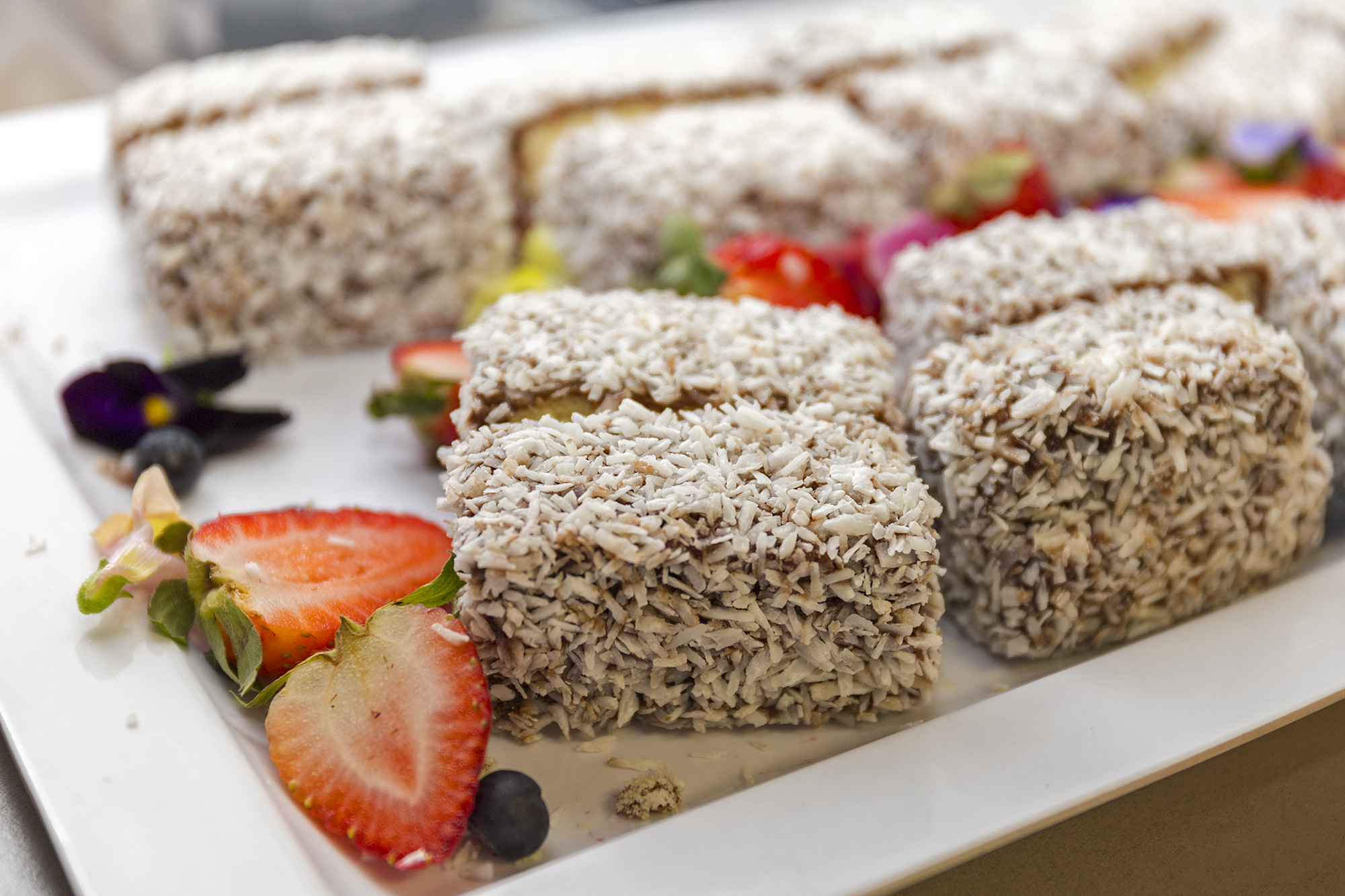 Lamingtons | Wikimedia Commons