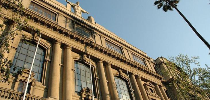 Pontificia Universidad Católica de Chile
