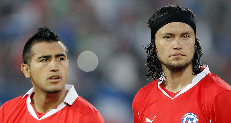 Waldo Ponce recordó cómo era compartir zaga con Vidal en La Roja: