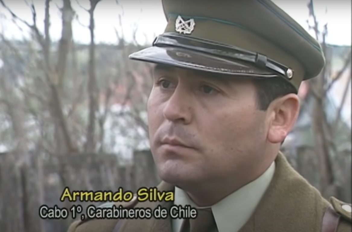 Armando Silva, carabinero que arrestó a Rubén Millatureo| Captura | Mea Culpa