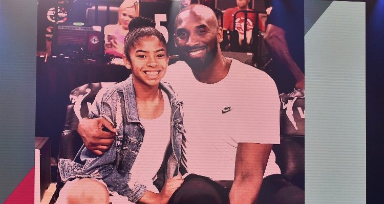 Revelan decisión que tomó Kobe Bryant la noche anterior al fatal accidente de helicóptero