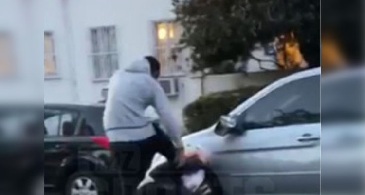 Jugador de la NBA fue grabado dando una paliza a hombre en medio de manifestación en Los Angeles
