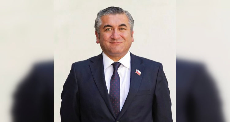 Robert Contreras | Twitter