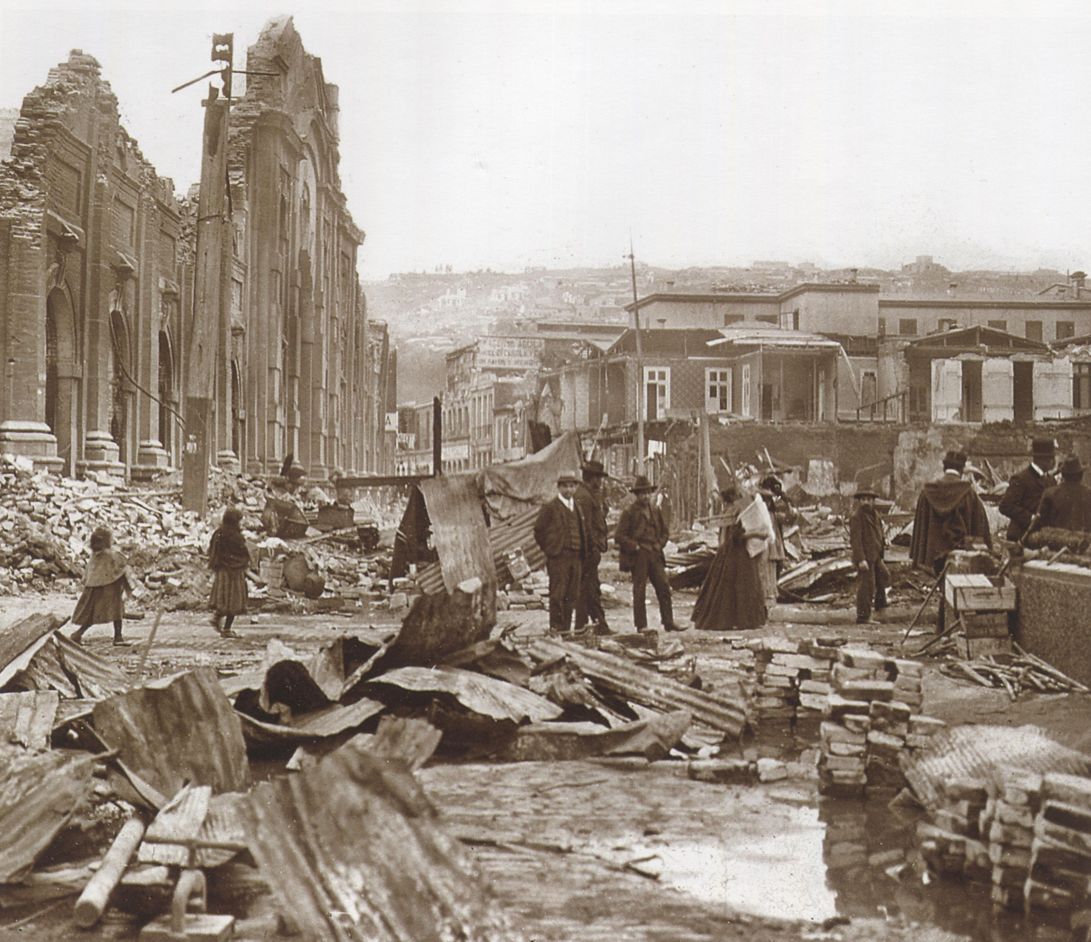 Valparaíso destruido en 1906