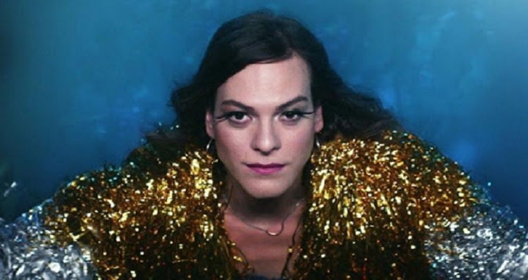 Una mujer fantática, Fábula (c)