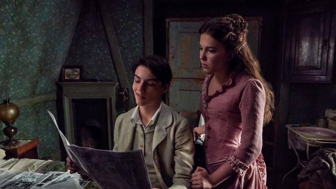 Louis Partridge La Gran Revelacion De Enola Holmes Estaba Muy Emocionado Por Conseguir El Papel Tv Y Espectaculo Biobiochile