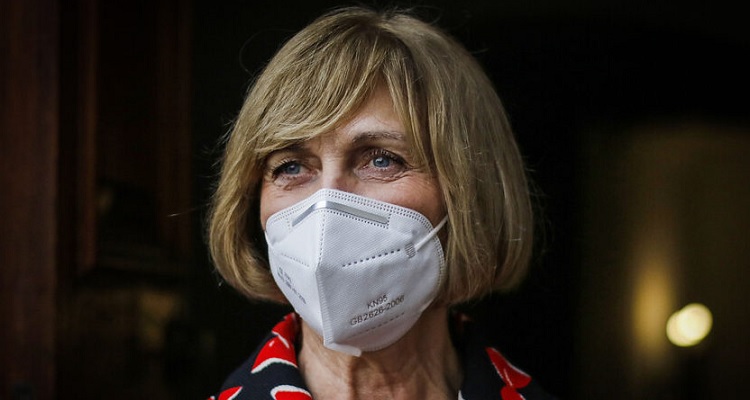 Evelyn Matthei, Agencia UNO (c)