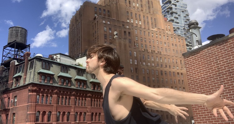 Restless, Mauricio Vera (c)