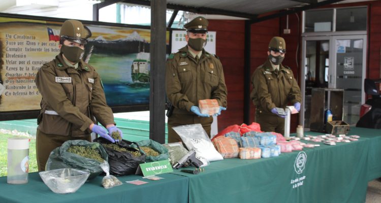 Twitter @CarabLosLagos