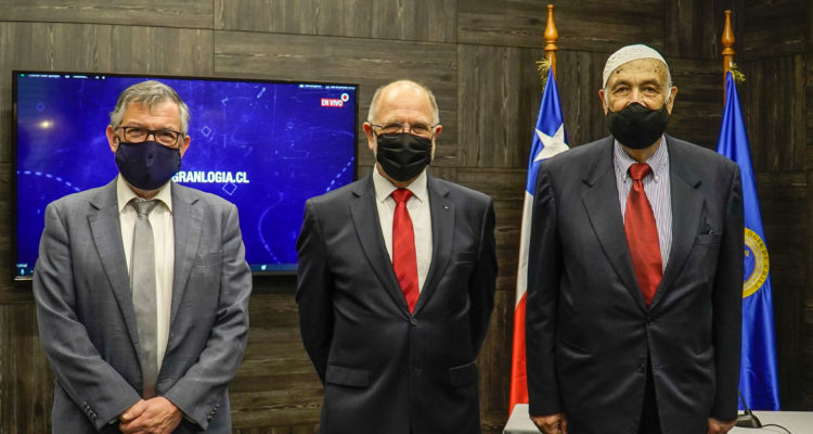 Firma de declaración Gran Logia y ADIR