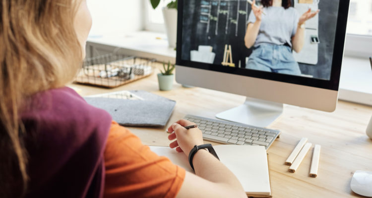 Julia M Cameron | Pexels (CCO)