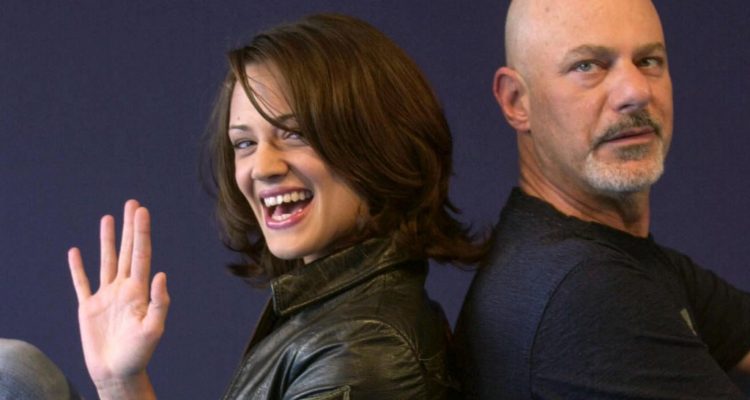 Asia Argento posa con Rob Cohen en 2002 | Mychele Daniau | AFP  