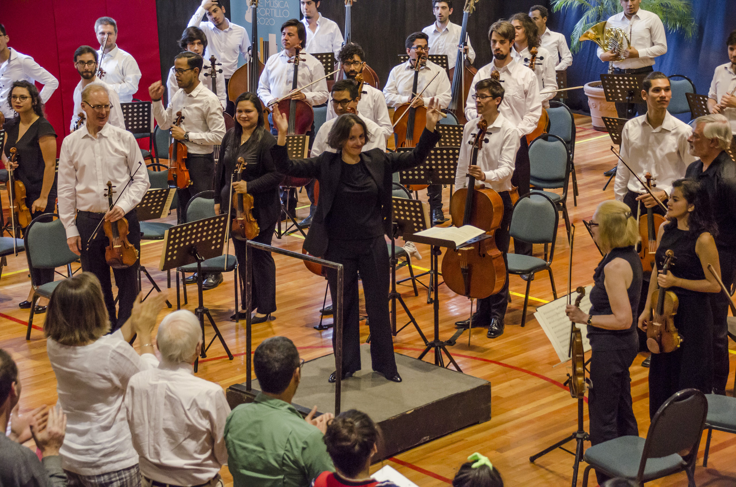 Alejandra Urrutia y Orquesta del Festival Portillo | Foto: Felipe Elgueta Frontier