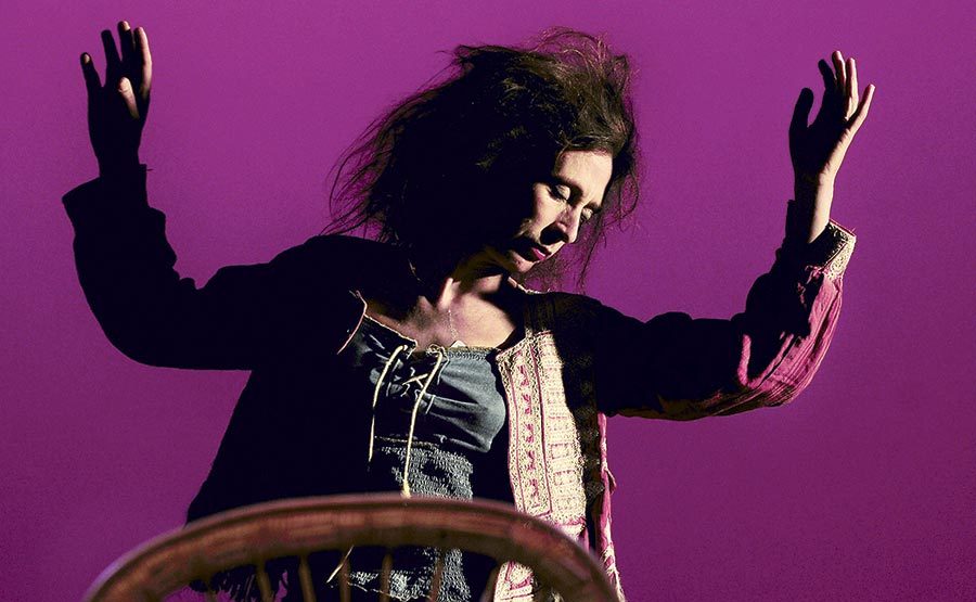 María Izquierdo en Amores de cantina | Foto: Jorge Sánchez