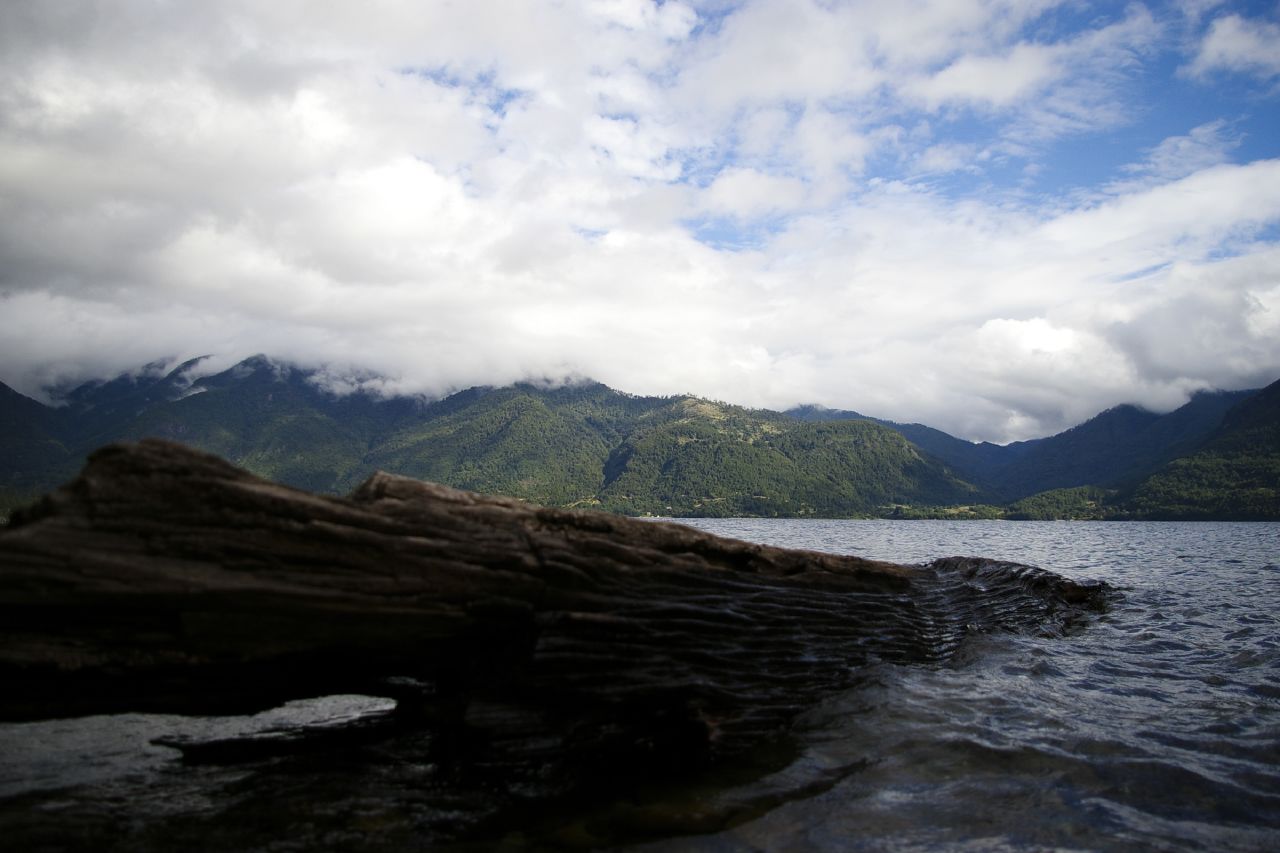 Lago Colico | Flickr @leobass

