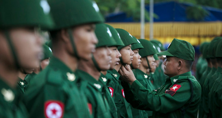 Crisis política en Birmania ante indicios de posible golpe de Estado del  Ejército | Internacional | BioBioChile
