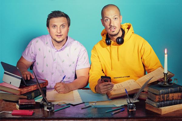 Mcfly y Carlitos | Instagram