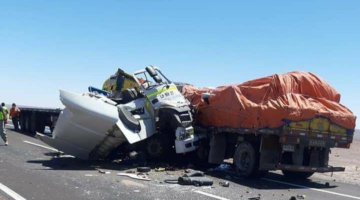 Un camionero fallecido deja colisión frontal en la Ruta 5 Norte ...