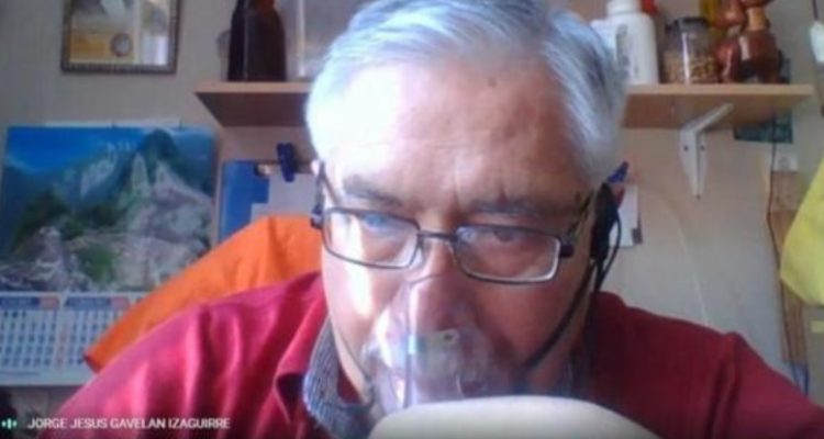 Jorge Jesús Gavelán Izaguirre en clases