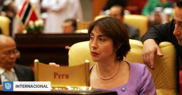 Photo of Peruánsky minister zahraničia rezignoval pre škandál s vakcínami  Medzinárodný