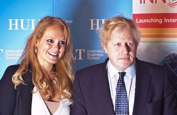 Archivo | The Mirror