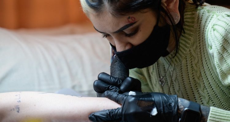 Abigail Glasgow | Angela Weiss | AFP)