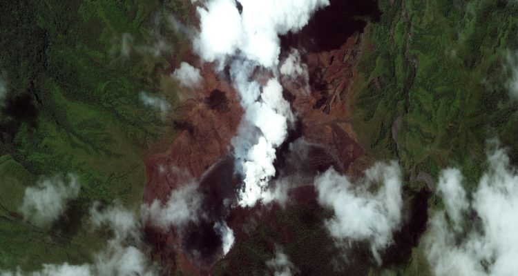 EFE | Maxar Technologies