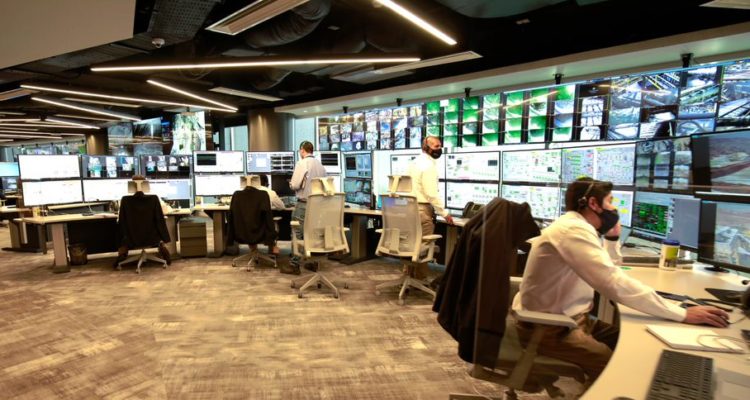 Centro Integrado de Operación Remota, IROC, de mina Los Bronces