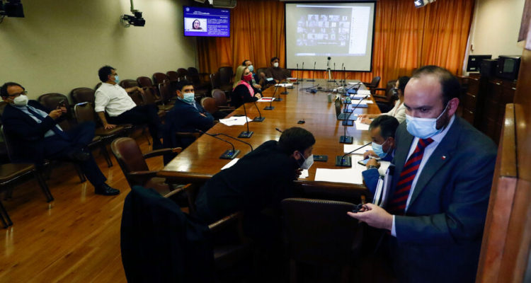 Comisión de Constitución de la Cámara | 	Leonardo Rubilar | Agencia UNO