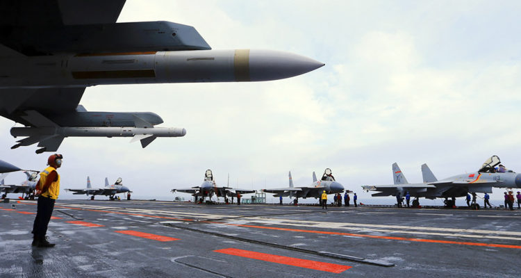 Cubierta de portaaviones chino. | Agence France-Presse