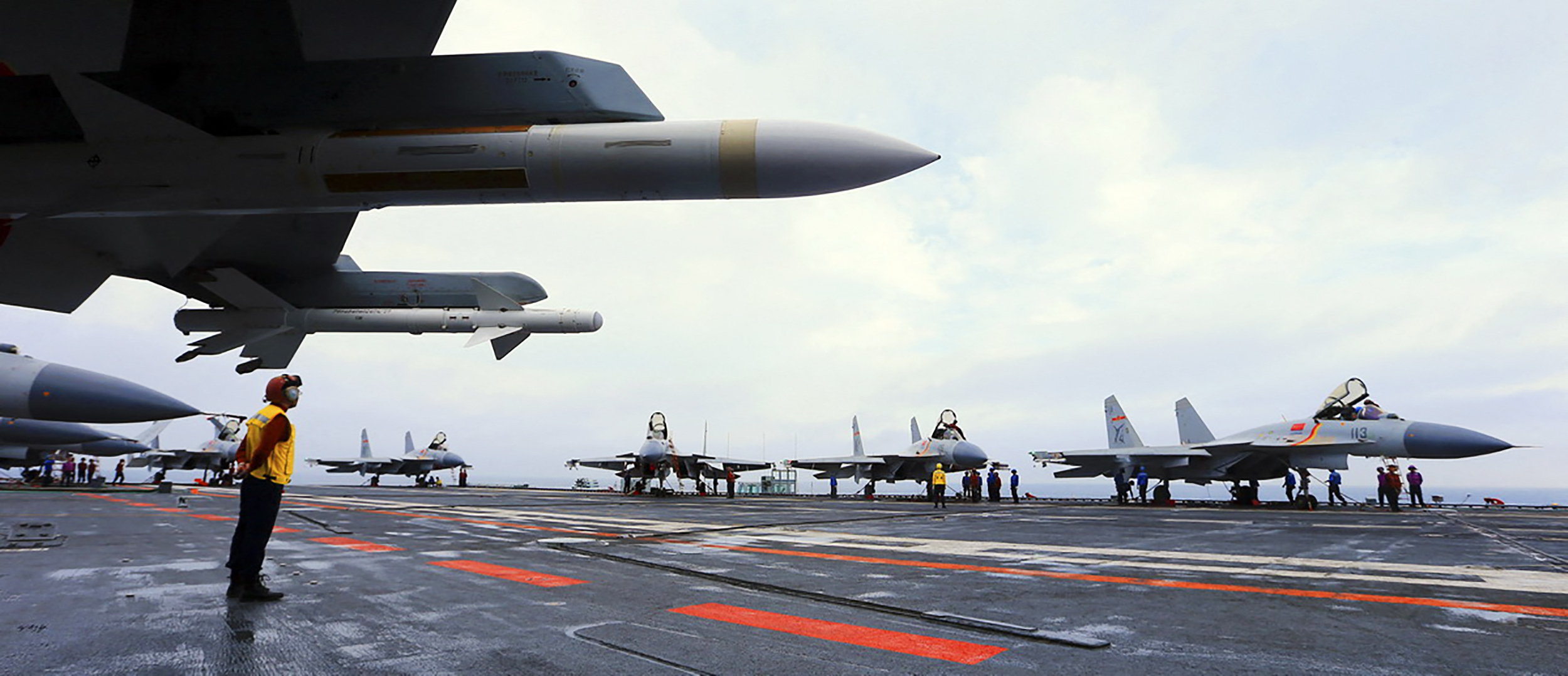 Cubierta de portaaviones chino. | Agence France-Presse