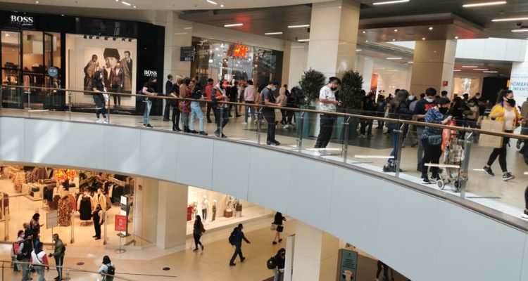 Costanera Center | Karin Pozo | Agencia UNO