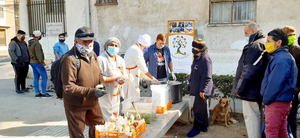 Facebook Langar Manos y Corazones