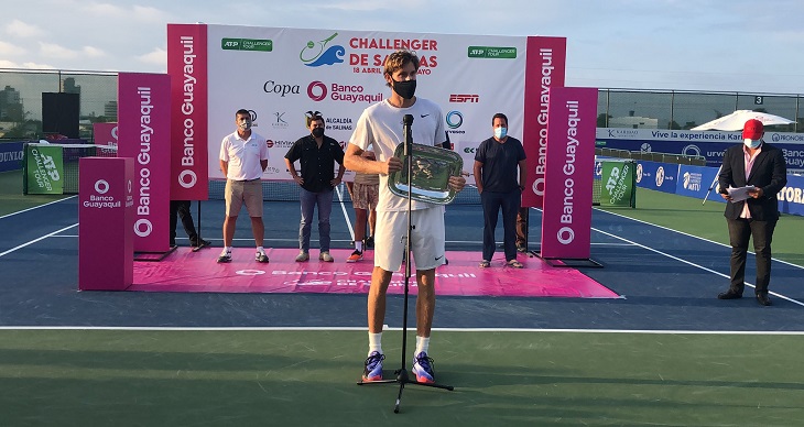 Twitter | @SalinasOpenEc