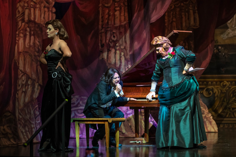 “Orquesta de señoritas”