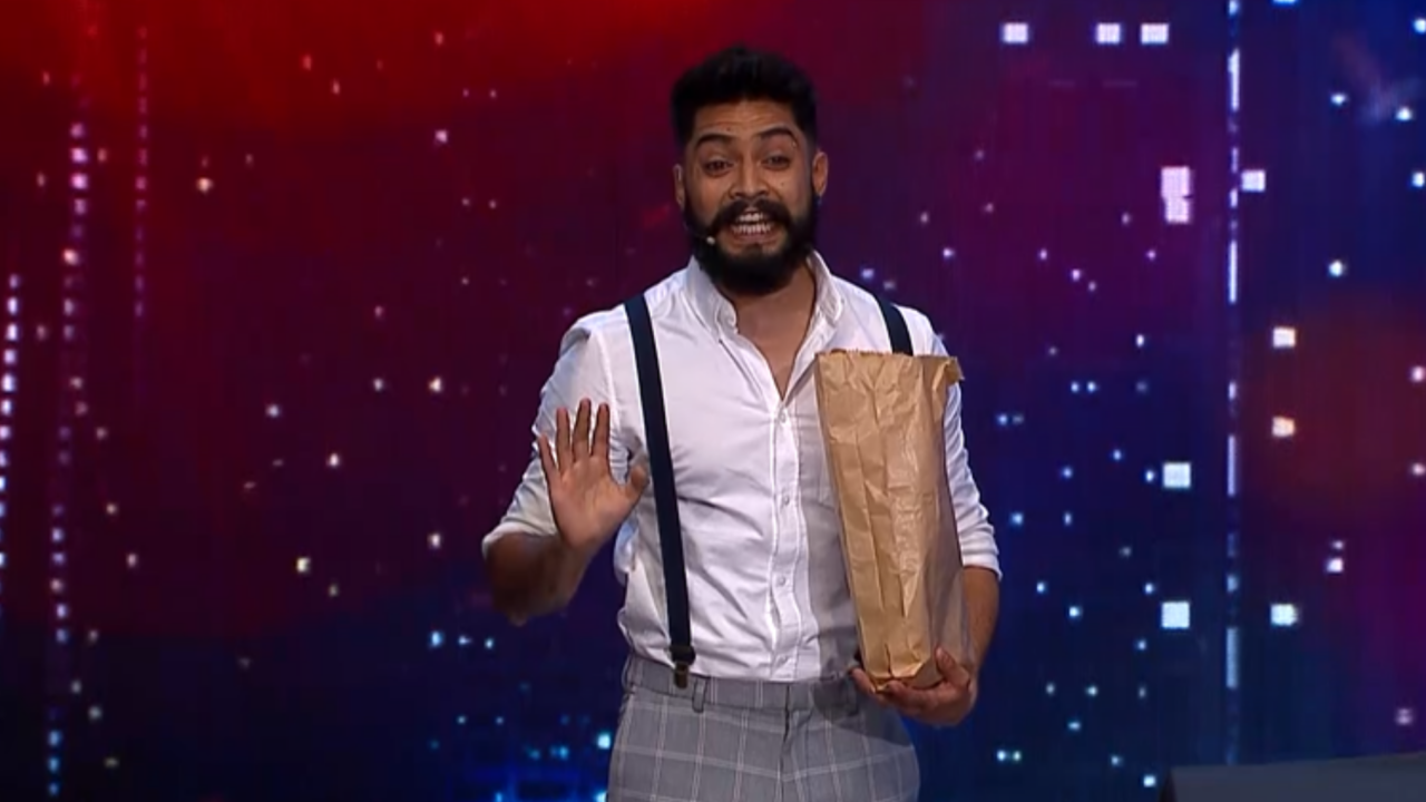 Aplausos De Pie En Got Talent Mago Hizo Desaparecer Un Papel Y Termino Apareciendo En Una Nuez Tv Y Espectaculo Biobiochile