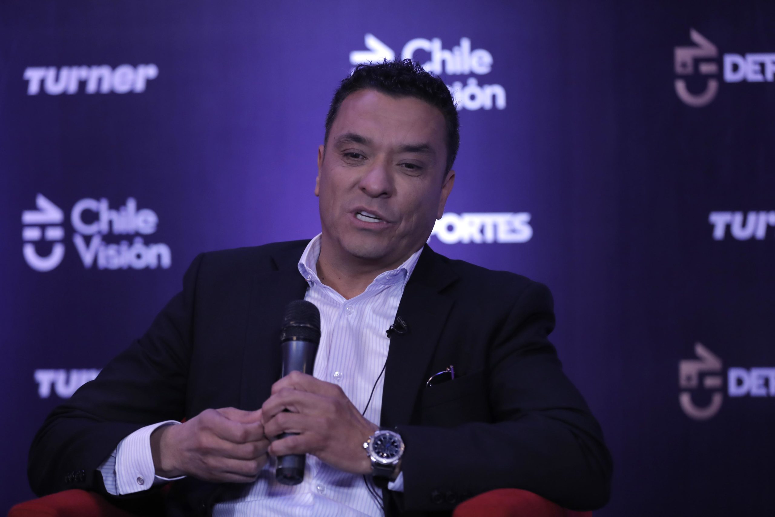 Claudio Palma revela que sufrió problema neurológico y tuvo que operarse:  volverá a TNT Sports | TV y Espectáculo | BioBioChile