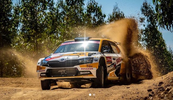 Instagram Emilio Fernández