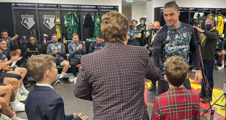 Instagram @eltonjohn