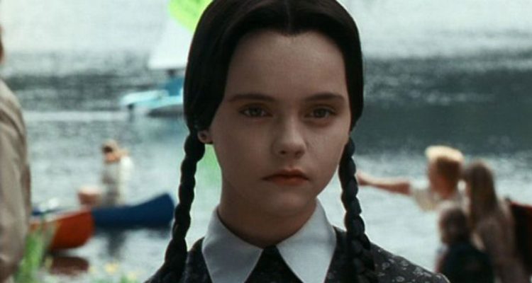 Christina Ricci como Merlina Addams.